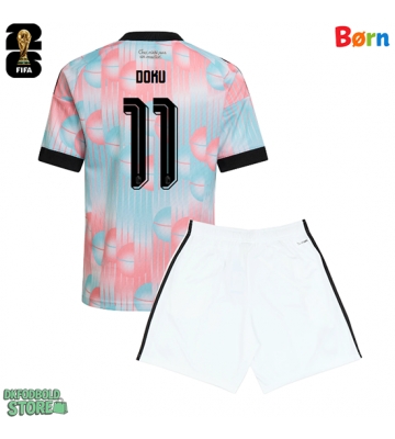 Belgien Jeremy Doku #11 Replika Babytøj Udebanesæt Børn VM 2026 Kortærmet (+ Korte bukser)